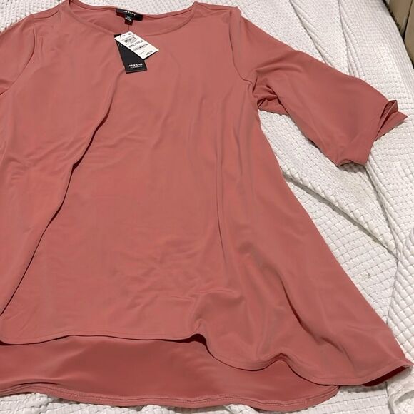NWT- Alfani - XXL. Swing Top - Picture 4 of 8